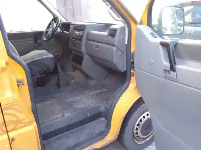 Здавання транспортного засобу vw                                                 transporter iv autobús (70b, 70c, 7db, 7dk, 70j, 70k, 7dc, 7                                                                                                                                                                                               2.5 tdi                                                                                                                                                                                                                                                    року 2001 потужний acv