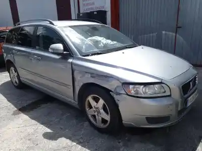 Veículo de Sucata volvo v50 (545) 2.0 d do ano 2010 alimentado d4204t