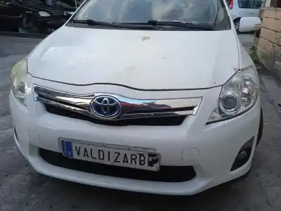 Veicolo di demolizione toyota auris (_e15_) 1.8 hybrid (zwe150_) dell'anno 2011 alimentato 2zr-fxe