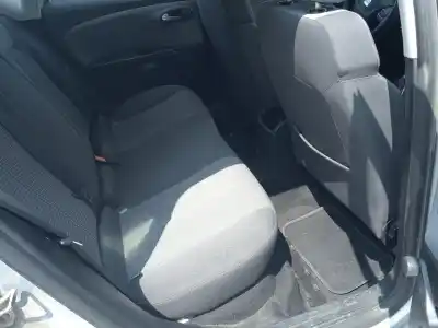 Sloopvoertuig seat                                               leon (1p1)                                                                                                                                                                                                                                                 1.6 tdi                                                                                                                                                                                                                                                    van het jaar 2010 aangedreven cayc
