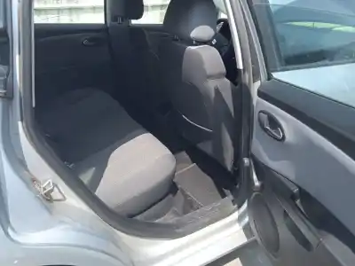 Sloopvoertuig seat                                               leon (1p1)                                                                                                                                                                                                                                                 1.6 tdi                                                                                                                                                                                                                                                    van het jaar 2010 aangedreven cayc