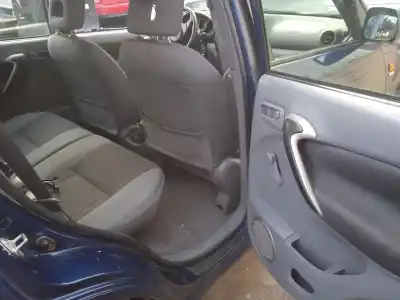 Véhicule à la ferraille toyota rav 4 ii (_a2_) 1.8 (zca25_, zca26_) de l'année 2003 alimenté 1zz-fe