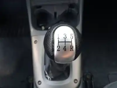 Véhicule à la ferraille toyota rav 4 ii (_a2_) 1.8 (zca25_, zca26_) de l'année 2003 alimenté 1zz-fe