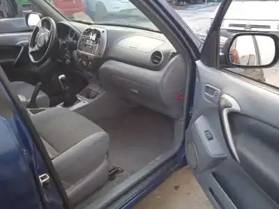 Véhicule à la ferraille toyota rav 4 ii (_a2_) 1.8 (zca25_, zca26_) de l'année 2003 alimenté 1zz-fe