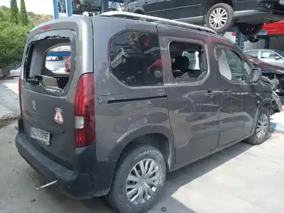 Здавання транспортного засобу peugeot rifter 1.2 puretech 110 року 2019 потужний hnp (eb2adt)