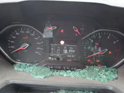 Здавання транспортного засобу peugeot rifter 1.2 puretech 110 року 2019 потужний hnp (eb2adt)