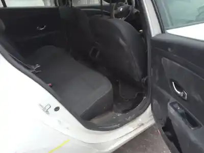 Здавання транспортного засобу renault megane iii fastback (bz0/1_, b3_) 1.5 dci (bz09, bz0d, bz1w, bz29, bz14) року 2011 потужний k9k836