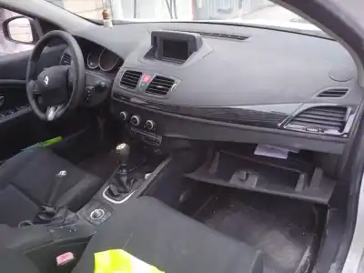 Здавання транспортного засобу renault megane iii fastback (bz0/1_, b3_) 1.5 dci (bz09, bz0d, bz1w, bz29, bz14) року 2011 потужний k9k836