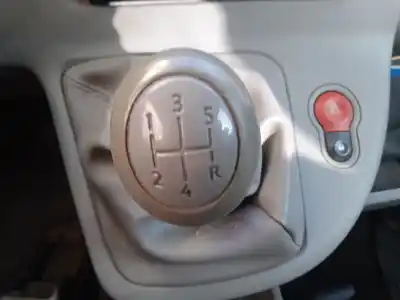 Scrapping Vehicle renault kangoo / grand kangoo ii (kw0/1_) 1.5 dci 85 (kw0k, kw0l, kw0b) of the year 2009 powered k9k802