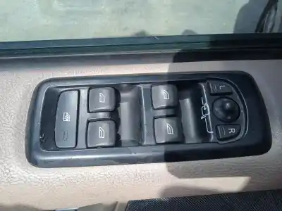 Veículo de Sucata land rover discovery iv (l319) 3.0 td 4x4 do ano 2010 alimentado 306dt