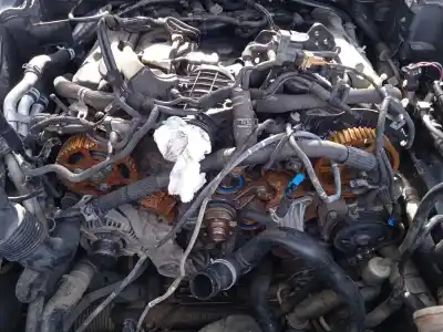 Veículo de Sucata land rover discovery iv (l319) 3.0 td 4x4 do ano 2010 alimentado 306dt