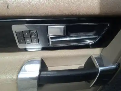 Veículo de Sucata land rover discovery iv (l319) 3.0 td 4x4 do ano 2010 alimentado 306dt