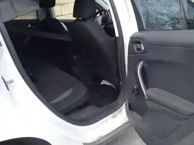 Veículo de Sucata peugeot 2008 i (cu_) 1.6 bluehdi 100 do ano 2017 alimentado bhy