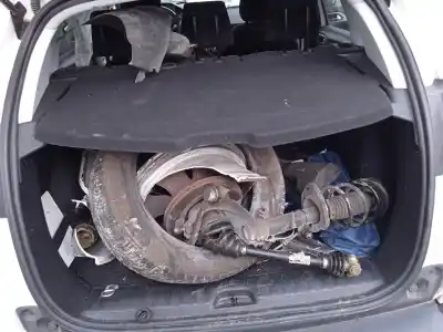 Veículo de Sucata peugeot 2008 i (cu_) 1.6 bluehdi 100 do ano 2017 alimentado bhy