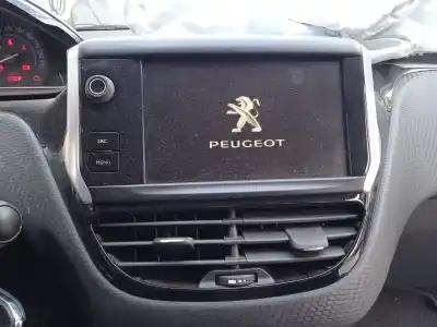 Veículo de Sucata peugeot 2008 i (cu_) 1.6 bluehdi 100 do ano 2017 alimentado bhy