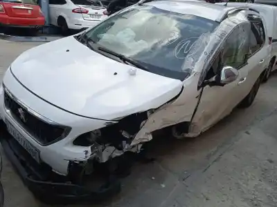 Veículo de Sucata peugeot 2008 i (cu_) 1.6 bluehdi 100 do ano 2017 alimentado bhy