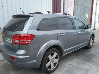 Vehicul casat dodge journey 2.0 crd al anului 2010 alimentat bwd