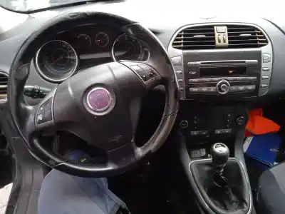 Veículo de Sucata fiat bravo ii (198_) 1.9 d multijet (198axb1a) do ano 2007 alimentado 192a8000