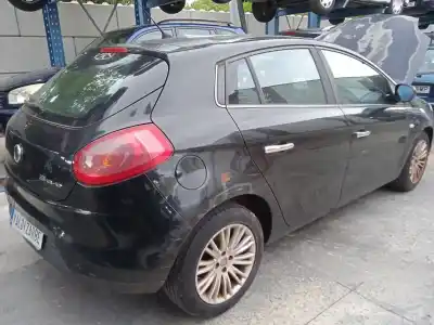 Veículo de Sucata fiat bravo ii (198_) 1.9 d multijet (198axb1a) do ano 2007 alimentado 192a8000