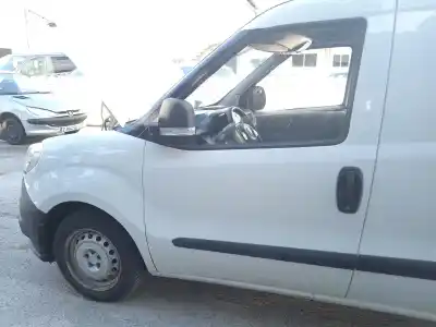 Veículo de Sucata fiat doblo cargo (263_) 1.3 d multijet do ano 2016 alimentado 263a6000