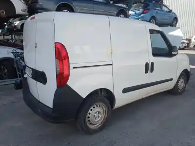 Veículo de Sucata fiat doblo cargo (263_) 1.3 d multijet do ano 2016 alimentado 263a6000