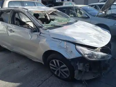 Scrapping Vehicle hyundai i30 (pde, pd, pden) 1.6 crdi of the year 2017 powered d4fb