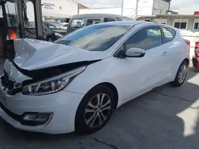 Утилизация автомобиля KIA CEE'D (JD) 1.6 CRDI 110 года 2013 питание D4FB