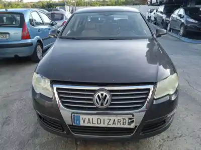 Véhicule à la ferraille volkswagen                                         passat b6 (3c2)                                                                                                                                                                                                                                            2.0 tdi                                                                                                                                                                                                                                                    de l'année 2007 alimenté bmr