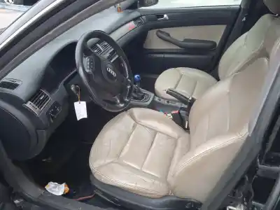 Veículo de Sucata audi a6 c5 avant (4b5) 2.5 tdi do ano 2000 alimentado afb