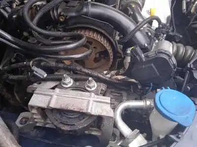 Veicolo di demolizione ford focus iii 1.6 tdci dell'anno 2015 alimentato t1da