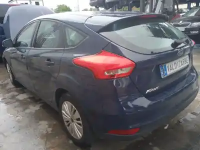 Veicolo di demolizione ford focus iii 1.6 tdci dell'anno 2015 alimentato t1da