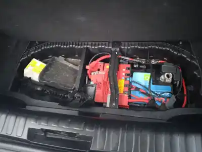 Veículo de Sucata bmw 1 (e81) 118 d do ano 2007 alimentado n47d20a