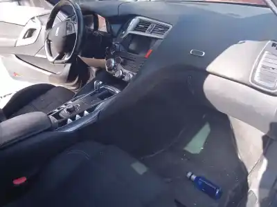 Veículo de Sucata citroen ds5 1.6 hdi 115 do ano 2014 alimentado 9hd