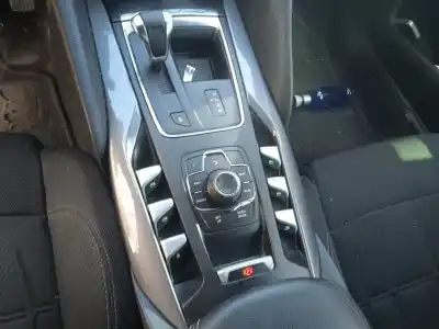 Veículo de Sucata citroen ds5 1.6 hdi 115 do ano 2014 alimentado 9hd