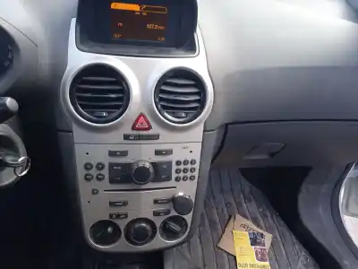Veicolo di demolizione opel corsa d (s07) 1.3 cdti (l08, l68) dell'anno 2010 alimentato a13dtc