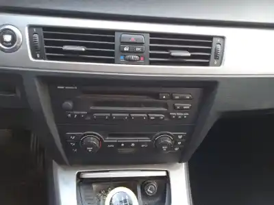 Véhicule à la ferraille bmw 3 (e90) 320 d de l'année 2005 alimenté 204d4