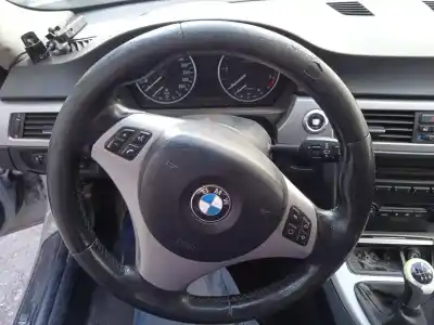 Véhicule à la ferraille bmw 3 (e90) 320 d de l'année 2005 alimenté 204d4