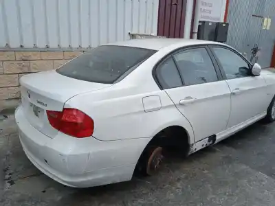 Veicolo di demolizione bmw 3 (e90) 320 d dell'anno 2009 alimentato n47d20c