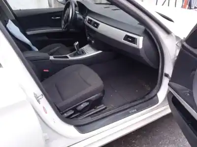 Veicolo di demolizione bmw 3 (e90) 320 d dell'anno 2009 alimentato n47d20c