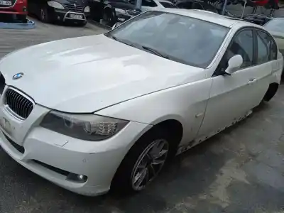 Veicolo di demolizione bmw 3 (e90) 320 d dell'anno 2009 alimentato n47d20c