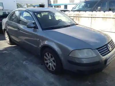 Veicolo di demolizione VOLKSWAGEN PASSAT B5.5 (3B3) 1.9 TDI dell'anno 2002 alimentato AVF