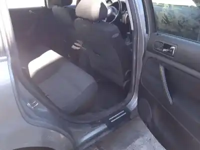 Veicolo di demolizione volkswagen passat b5.5 (3b3) 1.9 tdi dell'anno 2002 alimentato avf