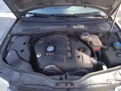 Veicolo di demolizione volkswagen passat b5.5 (3b3) 1.9 tdi dell'anno 2002 alimentato avf