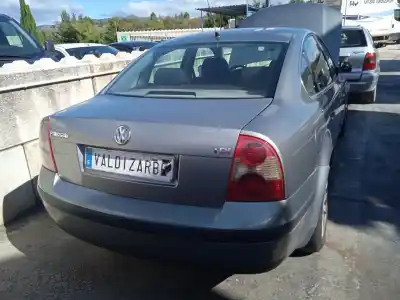Veicolo di demolizione volkswagen passat b5.5 (3b3) 1.9 tdi dell'anno 2002 alimentato avf