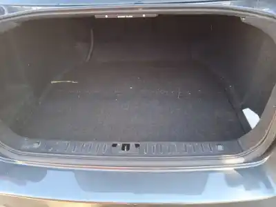 Scrapping Vehicle volvo s80 ii (124) d5 of the year 2009 powered d5244t10