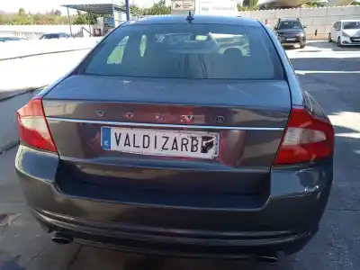 Scrapping Vehicle volvo s80 ii (124) d5 of the year 2009 powered d5244t10