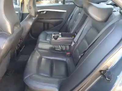 Scrapping Vehicle volvo s80 ii (124) d5 of the year 2009 powered d5244t10