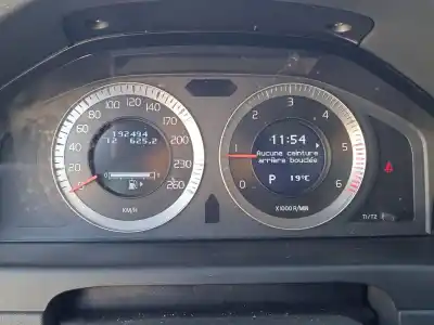 Scrapping Vehicle volvo s80 ii (124) d5 of the year 2009 powered d5244t10