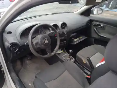 Veicolo di demolizione seat                                               ibiza iii (6l1)                                                                                                                                                                                                                                            1.9 sdi                                                                                                                                                                                                                                                    dell'anno 2005 alimentato asy