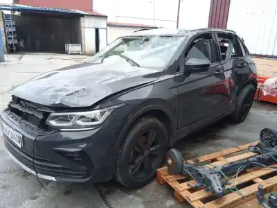 Veículo de Sucata volkswagen tiguan (ad1, ax1) 2.0 tdi do ano 2022 alimentado dtsb